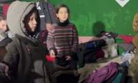 Imagini sfâșietoare din subsolul uzinei Azovstal: peste o mie de civili, printre care și copii, sunt captivi (VIDEO)