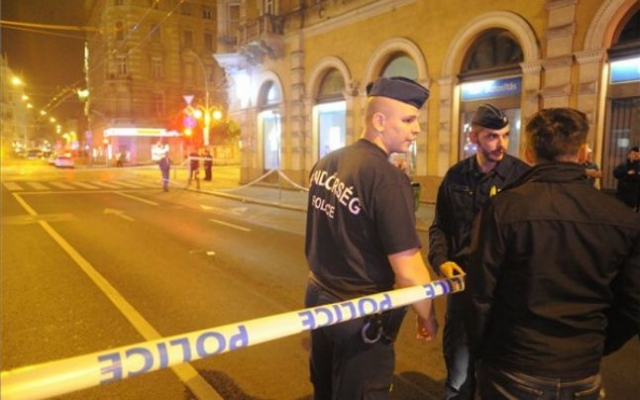 Explozie puternică, sâmbătă seara, într-un magazin din Budapesta: doi polițiști răniți
