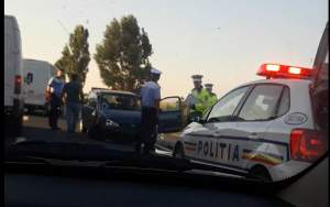 Impact frontal între o căruță și o mașină, în Bacău: un bărbat a murit pe loc. Căruțașul și șoferul erau pulbere de beți