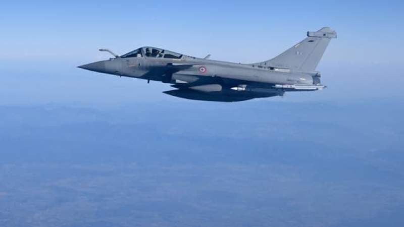 Rusia a amenințat Franța că îi va doborî avioanele de patrulare deasupra Mării Negre