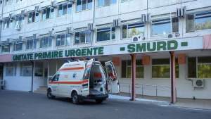 Tânăr operat de urgență, după ce a fost înjunghiat într-o altercație, în zona Gării Focșani