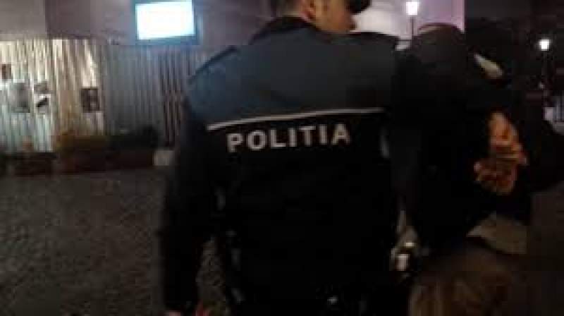 Polițist din București, condamnat pentru că a bătut un parcagiu