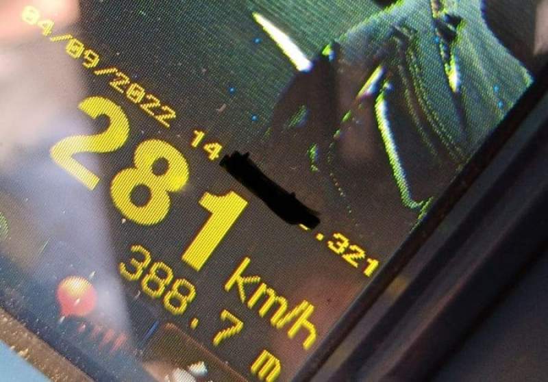 Șofer ceh surprins de radar în județul Arad cu 281 km/h