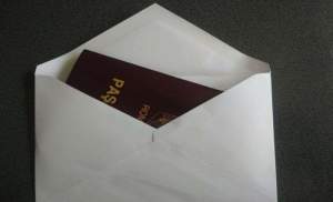 Pașaport românesc fals, descoperit asupra unui cetățean moldovean