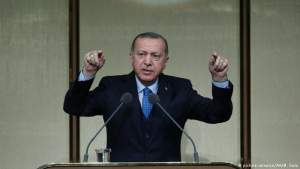 Regimul Erdogan dispune arestarea a 295 de militari