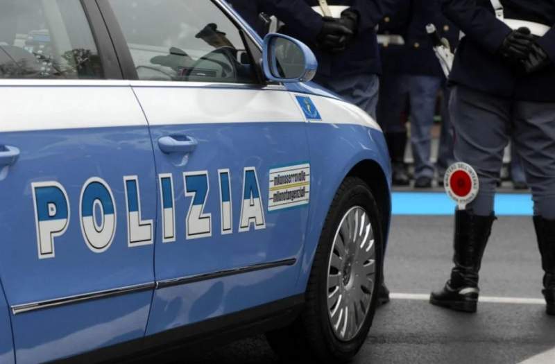 Amendă „grea” pentru un român prins la volan, în Italia, fără permis și fără asigurare