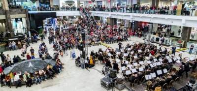 Concert al Filarmonicii „Moldova” și Târg de Artă şi Antichităţi, în week-end, la Palas