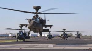 Polonia vrea să achiziționeze 96 de elicoptere Apache din Statele Unite