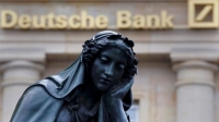 Deutsche Bank se clatină. Preţul acţiunilor ajunge la cel mai scăzut nivel în 30 de ani