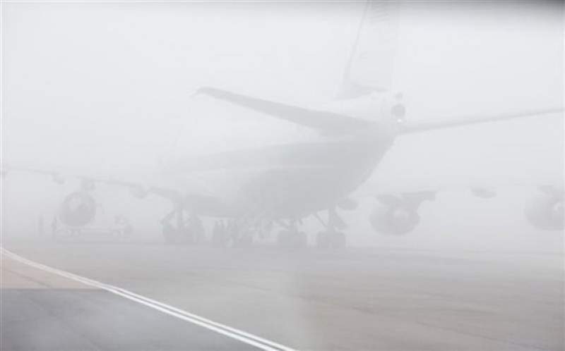 Întârzieri de câteva ore ale curselor pe Aeroportul Iași, din cauza ceții