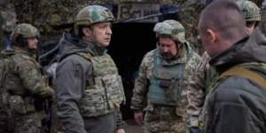 Zelenski a decis să retragă soldaţii ucraineni din toate misiunile de menţinere a păcii din lume