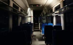 20 de călători în trenul metropolitan. Conserve pe roți pentru 130.000 de ieșeni după 30 de ani de „dezvoltare” în transport