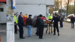 Adolescentă din Iași, adusă în stare gravă la spital după ce a căzut de la etajul trei