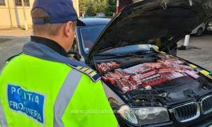 BMW X3 burdușit cu țigări de contrabandă, depistat în trafic, într-o localitate din Botoșani