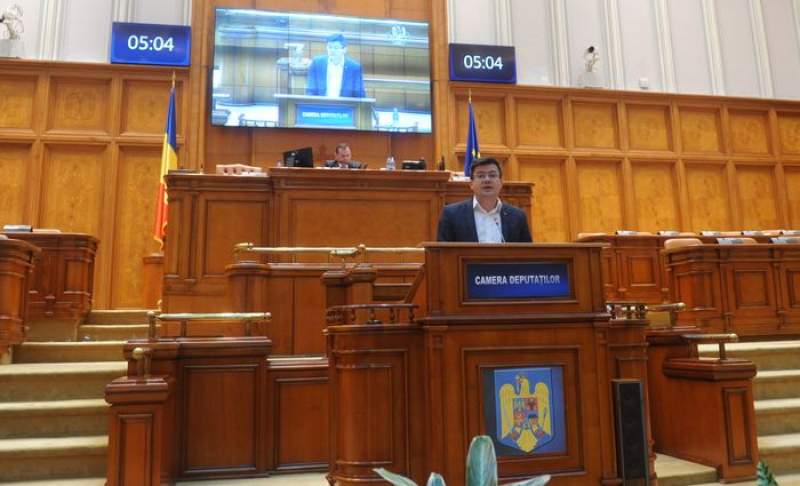 Deputatul Costel Alexe: „Demisia! Nu compromiteți România!”
