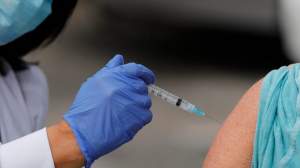 Un botoșănean s-a ales cu dosar penal pentru că și-a făcut a treia doză de vaccin