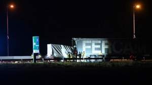 Șofer român de camion mort pe loc în urma impactului cu un TIR, pe o autostradă din Italia