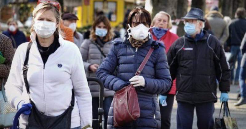 Ministrul de Interne anunță amenzi de până la 2.500 de lei pentru cei care poartă mască textilă