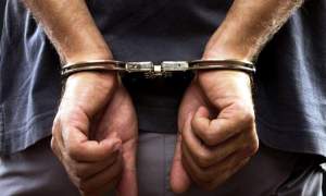 Un bărbat dat în urmărire pentru violarea unei minore a fost prins de polițiștii din Dej după o zi de căutări