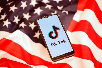 Vot fulgerător pentru interzicerea TikTok în SUA. Cum mai pot chinezii să rămână pe telefoanele americanilor