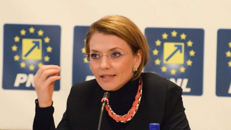 Alina Gorghiu: Am ajuns să avem oameni din PNL care critică mai mult PNL decât o face Ciolacu