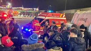 Cei trei adolescenți acuzați de înjunghierea unui tânăr la patinoarul din Ploiești, arestați preventiv
