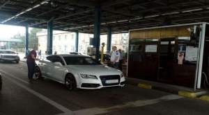Tânăr prins la Albița cu un Audi A4 radiat din circulație: avea numerele de înmatriculare ale altui autoturism