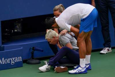 Novak Djokovic, descalificat de la US Open după un gest controversat făcut pe teren