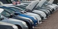 Un ieșean care aducea mașini second-hand din Germania „a uitat” să plătească taxele către stat pentru 39 de autoturisme. Pedeapsa primită pentru evaziune