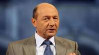 Traian Băsescu a fost externat din spital. Între timp, Maria Băsescu se mută din vila de protocol