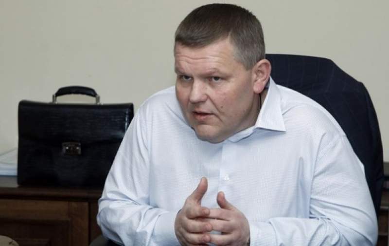 Parlamentar ucrainean, fost ministru al Agriculturii, găsit împuşcat în birou său