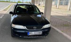 Bulgar prins la volanul unui Opel căutat de autoritățile germane