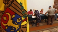 Prezență ridicată la urne, în Republica Moldova. Favoriți: rusofilul Igor Dodon și proeuropeana Maia Sandu
