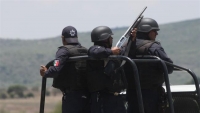 Mexic, zonă de război. Elicopter al Poliției, doborât de grupuri criminale: patru morți