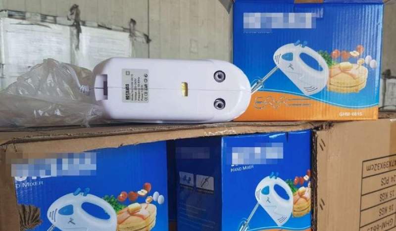 Made în China: Mii de electrocasnice „de firmă”, confiscate în Portul Constanţa Sud Agigea