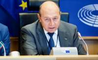 Traian Băsescu, internat în spital la Bruxelles, după un atac de panică