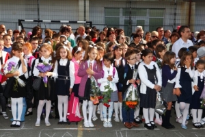 Festivitatea deschiderii noului an școlar, la Liceul de Informatică și Şcoala „Carol I” din Iași