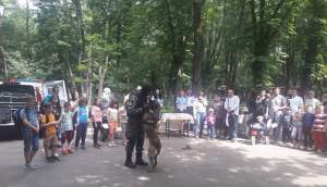 Toți copiii vor să fie polițiști. Cum i-au convins oamenii în uniformă din Iași