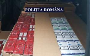 Percheziții la contrabandiști de țigări din Bacău: peste 45.000 de țigarete găsit de polițiști