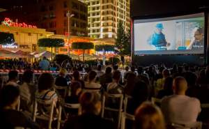 Proiecții de filme în aer liber și festival de muzică și activități pentru tineri, la PALAS