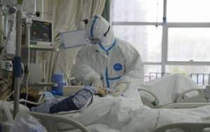 Aproape 4.500 de cadre medicale din România s-au infectat cu Covid-19: 50 dintre ele au pierdut lupta cu boala