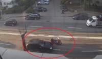 Motociclist lovit intenționat cu mașina de o șoferiță, după o șicanare în traficul din Iași (VIDEO)