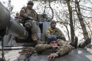 Armata ucraineană  a avansat până la periferia Hersonului: 20.000 de militari ruși, blocați pe malul Niprului