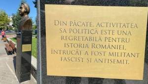 Primăria Iași a montat o inscripție în care îl acuză pe Octavian Goga de fascism și antisemitism chiar pe statuia inaugurată de Mihai Chirica
