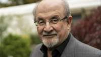 Salman Rushdie este conștient, dar ar putea să-și piardă un ochi