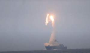 Armata rusă a testat o rachetă hipersonică de ziua lui Vladimir Putin (VIDEO)