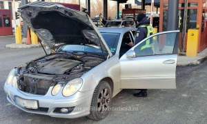 Mercedes furat din Bulgaria, descoperit la Sculeni