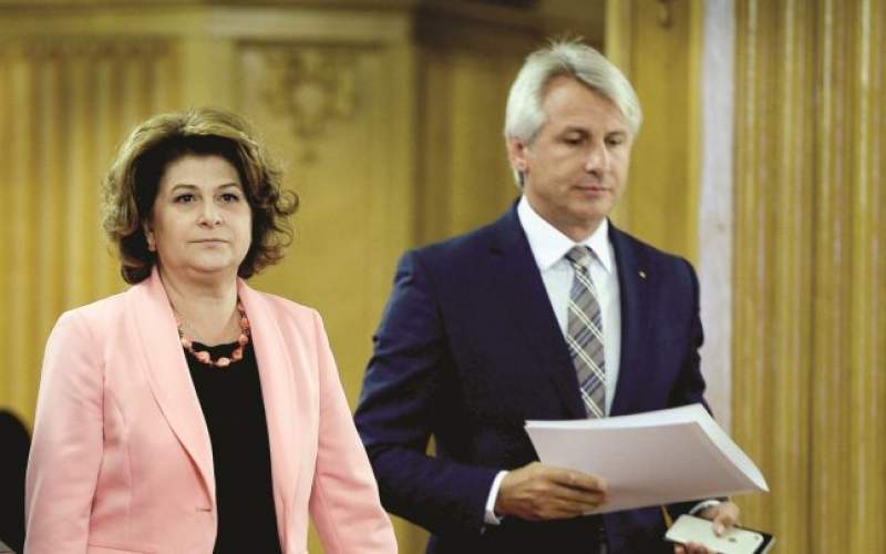 Mandatele interimare la Dezvoltare Regională şi Transporturi, deţinute de Eugen Teodorovici şi Rovana Plumb, au expirat