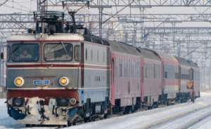 11 trenuri anulate în Iași din cauza viscolului. Circulaţia feroviară se desfăşoară în condiţii de iarnă