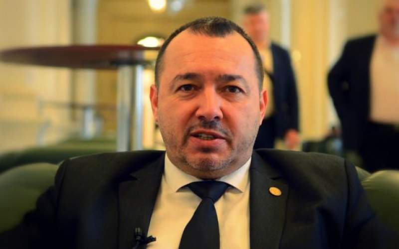 Fostul deputat Cătălin Rădulescu „Mitralieră”, trimis în judecată pentru obținerea ilegală a titlului de „Luptător cu rol determinant la Revoluție”